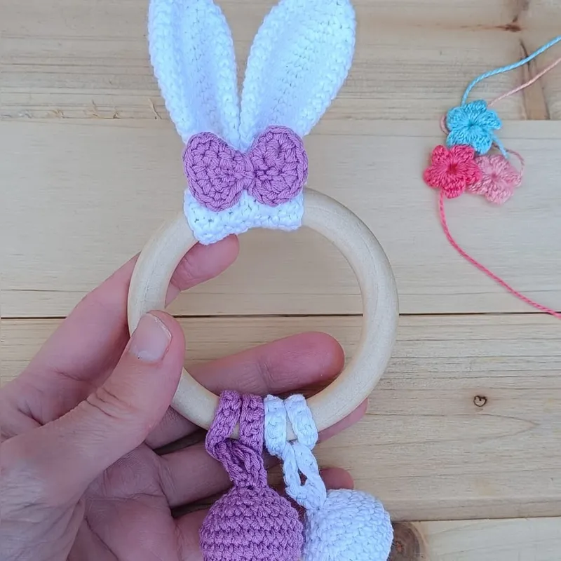 Set en Crochet para Bebé: «Conejilda» · Imagen 3